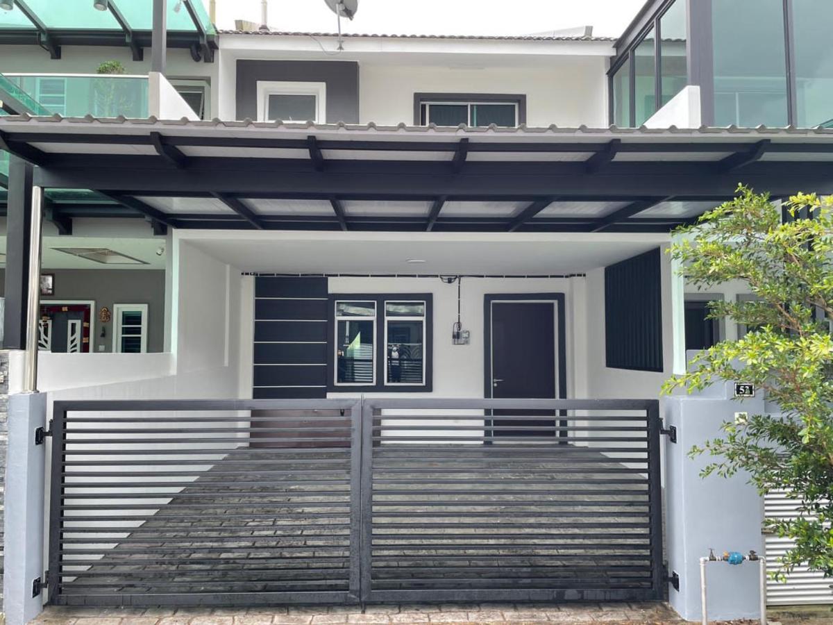 Golden Hill Home By Dreamscape Cameron Highlands Eksteriør billede